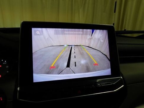 Used 2024 Jeep Compass Limited image 33