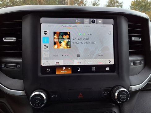 Used 2024 RAM 2500 Big Horn w/ Bed Utility Group image 12