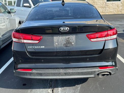 Used 2018 Kia Optima LX FWD image 4