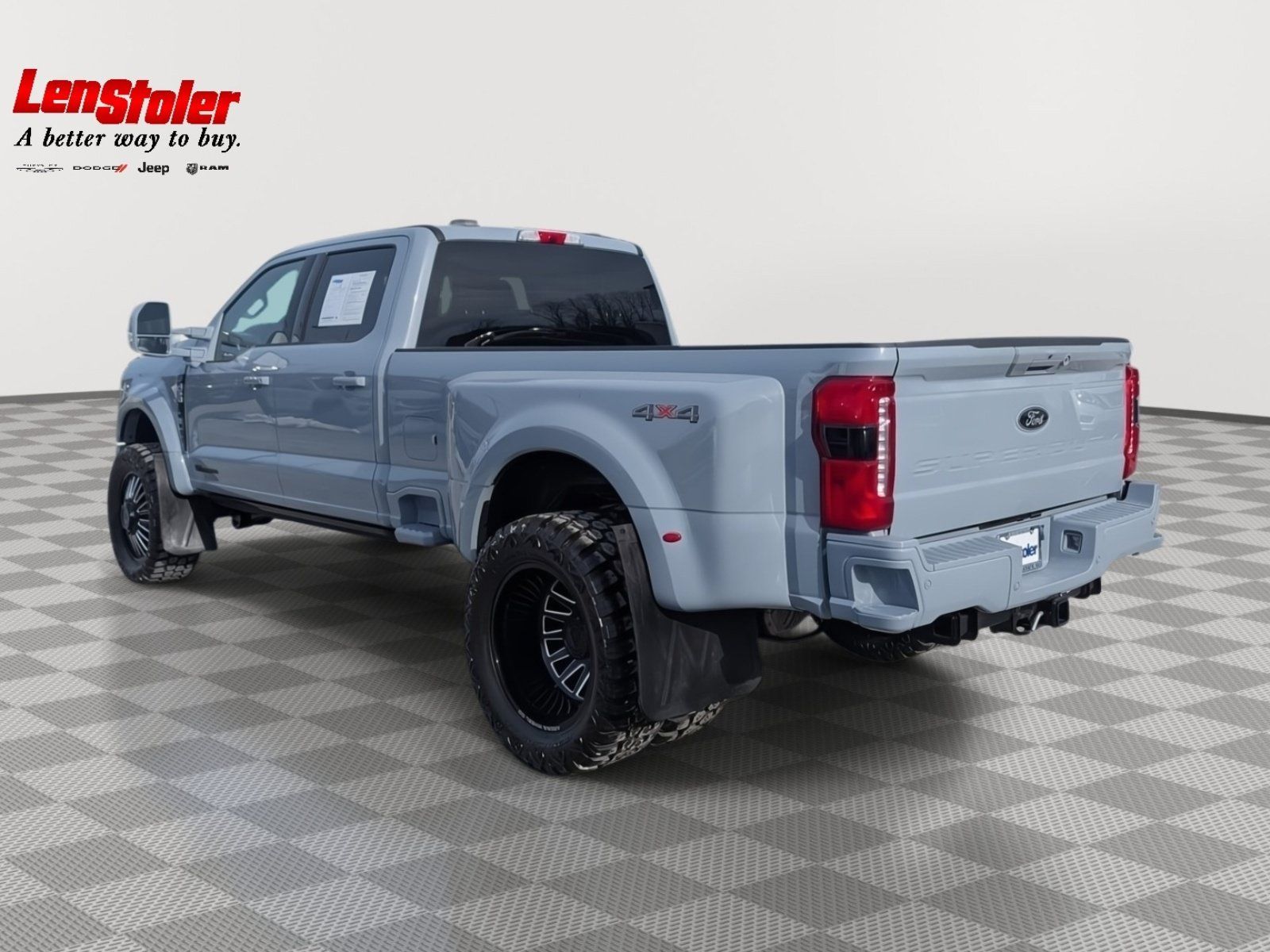 Used 2026 Ford F450 Lariat AWD/4WD image 3