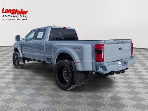 Used 2026 Ford F450 Lariat image 3