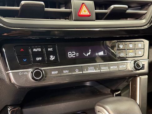 Used 2024 Kia Seltos S AWD/4WD image 17