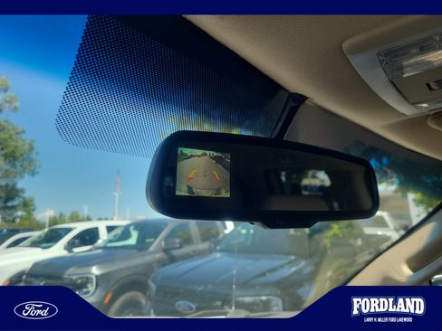 Used 2010 Ford F150 Lariat AWD/4WD image 28
