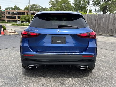 New 2025 Mercedes-Benz GLA 250 image 4