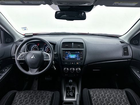 Used 2024 Mitsubishi Outlander Sport ES image 18