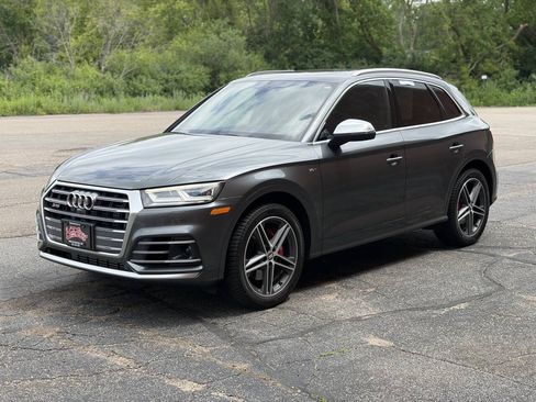 Used 2018 Audi SQ5 Prestige w/ Prestige Package AWD/4WD image 3