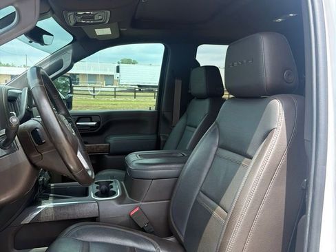 Used 2020 GMC Sierra 2500 Denali w/ Denali Ultimate Package AWD/4WD image 12