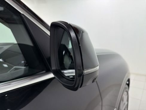 Used 2026 BMW X7 xDrive40i w/ Premium Package image 30