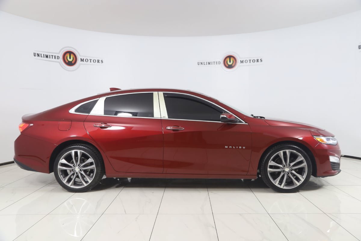 Used 2020 Chevrolet Malibu Premier FWD image 2