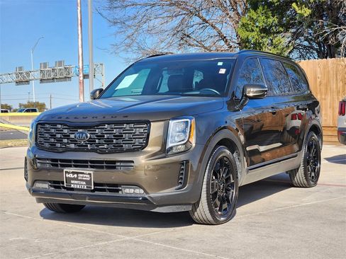 Certified 2021 Kia Telluride SX w/ SX Prestige Package image 3