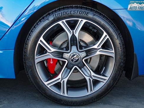 Used 2018 Kia Stinger GT2 image 26