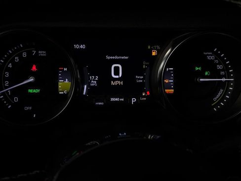 Used 2023 Jeep Wrangler Unlimited Sahara AWD/4WD image 14