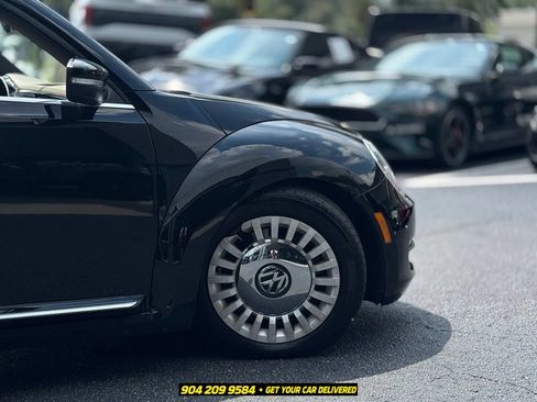 Used 2014 Volkswagen Beetle 1.8T FWD image 9