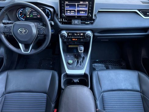 Used 2021 Toyota RAV4 XSE image 17