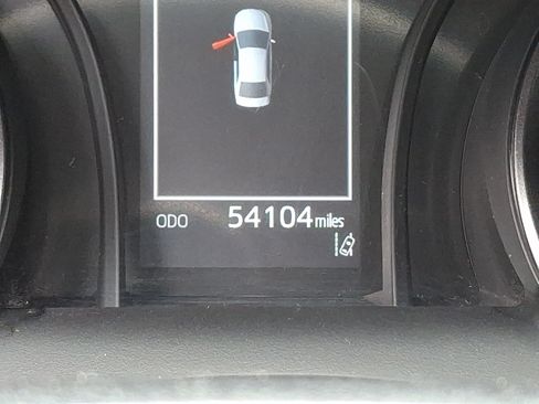 Used 2021 Toyota Camry SE FWD image 21