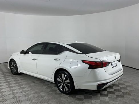 Used 2022 Nissan Altima 2.5 SV image 7