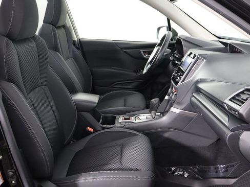 Used 2019 Subaru Forester Premium w/ All-Weather Package image 18