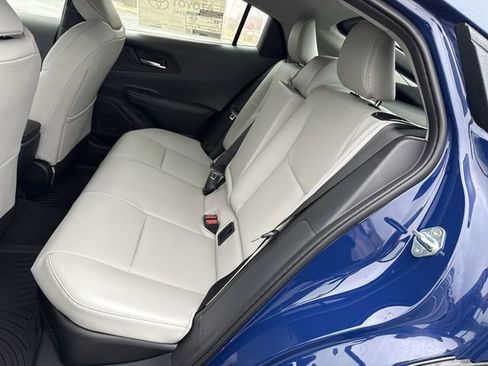 New 2026 Toyota Prius XLE image 18