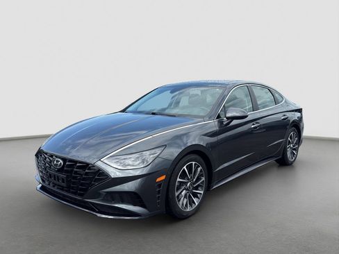 Used 2022 Hyundai Sonata Limited w/ Cargo Package FWD image 1