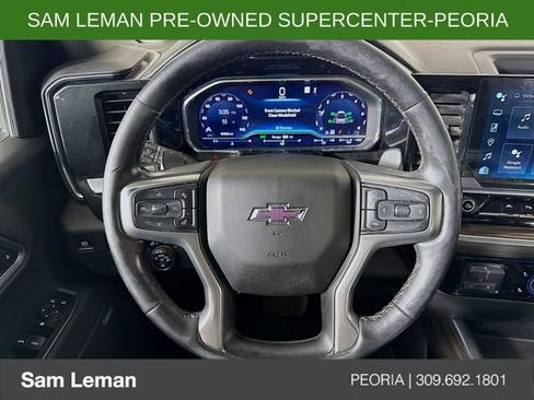 Used 2022 Chevrolet Silverado 1500 RST AWD/4WD image 11