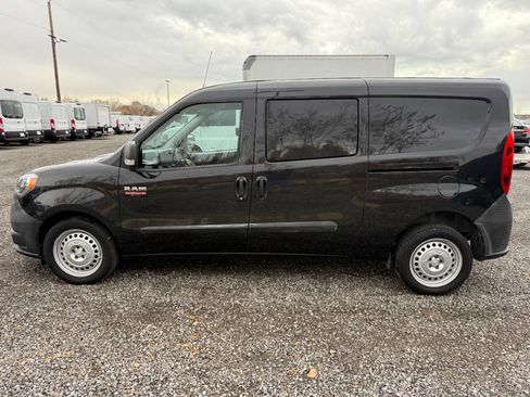 Used 2018 RAM ProMaster City Tradesman image 6