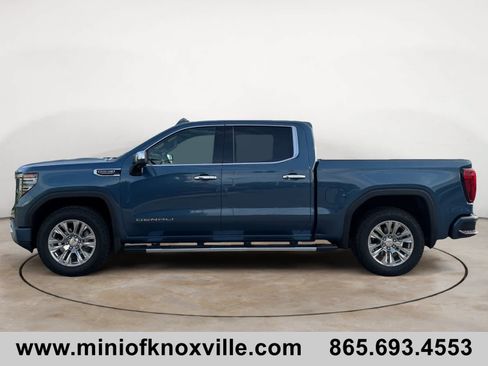 Used 2025 GMC Sierra 1500 Denali AWD/4WD image 6