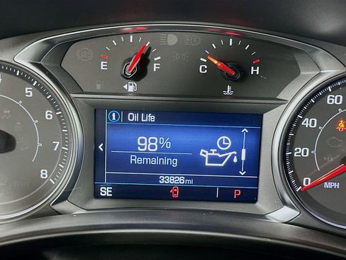 Used 2024 GMC Terrain SLE FWD image 12