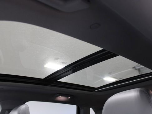 Used 2022 Lincoln Nautilus Reserve image 56