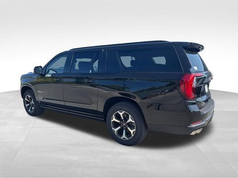 New 2026 GMC Yukon XL AT4 w/ AT4 Premium Plus Package AWD/4WD image 3