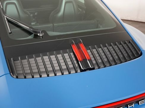 Certified 2022 Porsche 911 Carrera S RWD image 13
