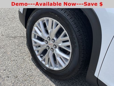 New 2026 GMC Acadia Elevation w/ Elevation Premium Package FWD image 12