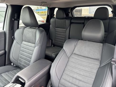 New 2026 Mitsubishi Outlander Trail Edition AWD/4WD image 31