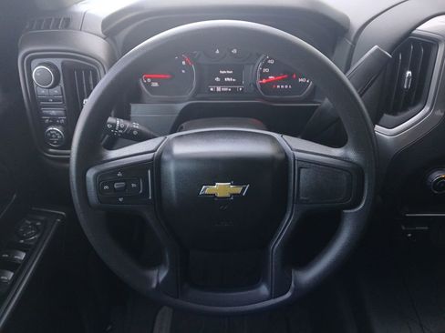 Used 2023 Chevrolet Silverado 2500 Custom w/ Custom Value Package image 21