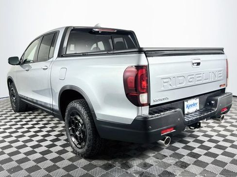 Certified 2025 Honda Ridgeline TrailSport+ image 4