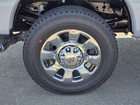 New 2025 Ford F250 King Ranch w/ Chrome Package image 11