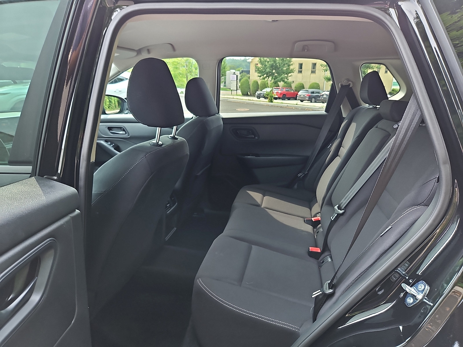 Certified 2026 Nissan Rogue S AWD/4WD image 10