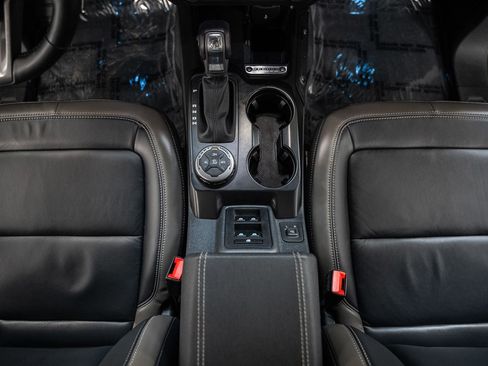 Certified 2025 Ford Bronco Outer Banks image 34