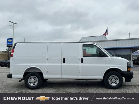 New 2026 Chevrolet Express 2500 w/ Driver Convenience Package RWD image 3