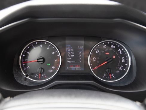 Used 2020 Toyota RAV4 XLE Premium AWD/4WD image 24