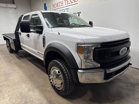 Used 2021 Ford F550 4x4 Crew Cab Super Duty w/ Power Equipment Group image 2