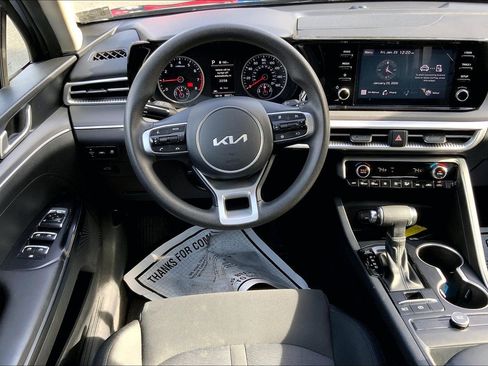 Used 2022 Kia K5 LXS image 7