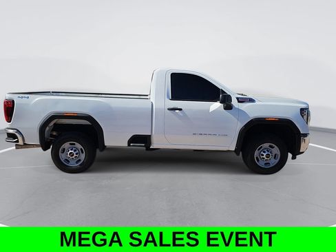Used 2024 GMC Sierra 2500 Pro w/ Convenience Package AWD/4WD image 2