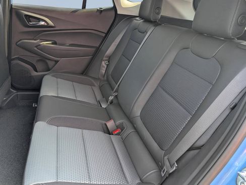 New 2026 Chevrolet Trax LT w/ Midnight Edition FWD image 10
