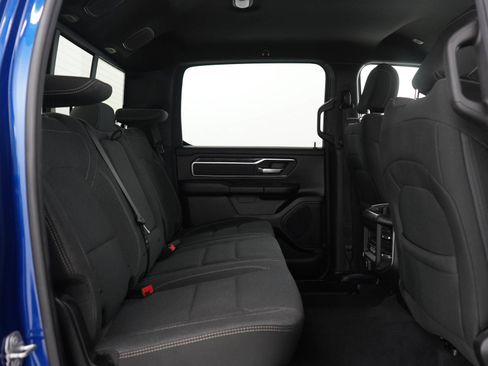Used 2019 RAM 1500 Big Horn AWD/4WD image 12