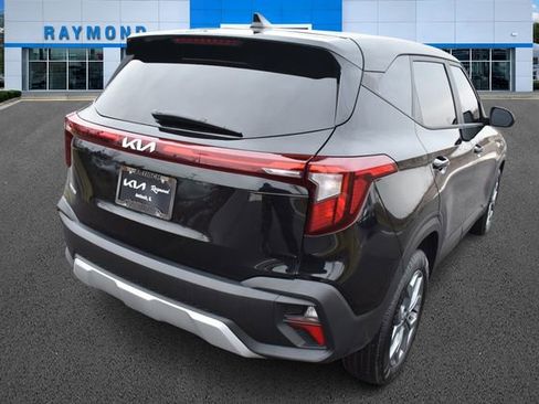 Certified 2026 Kia Seltos LX image 4