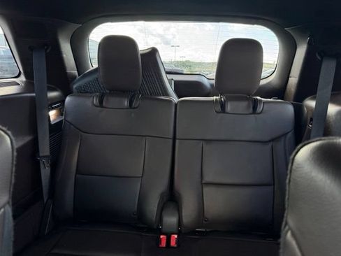 Used 2021 Ford Explorer King Ranch w/ Premium Technology Package AWD/4WD image 19