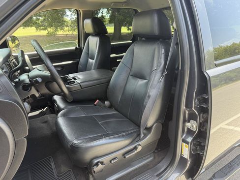 Used 2011 Chevrolet Silverado 1500 LT w/ Texas Edition RWD image 14