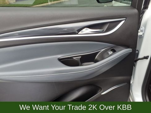 Used 2023 Buick Enclave Essence w/ Experience Buick Package image 26