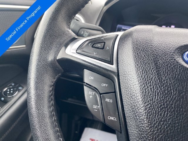 Used 2024 Ford Edge SEL AWD/4WD image 33