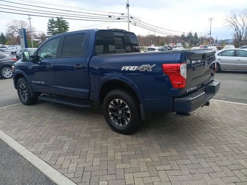 Used 2019 Nissan Titan PRO-4X w/ Pro-4x Convenience Package image 4